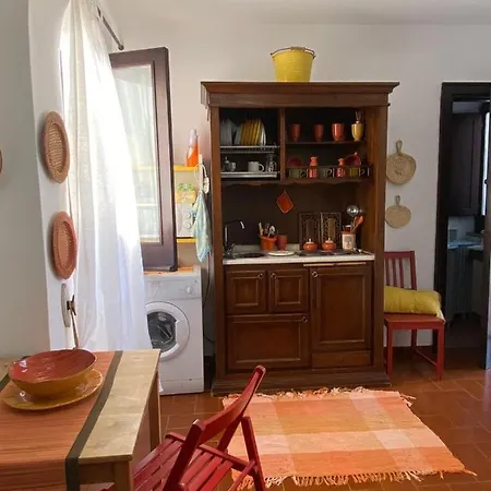 Casetta Solchiaro 96 Procida